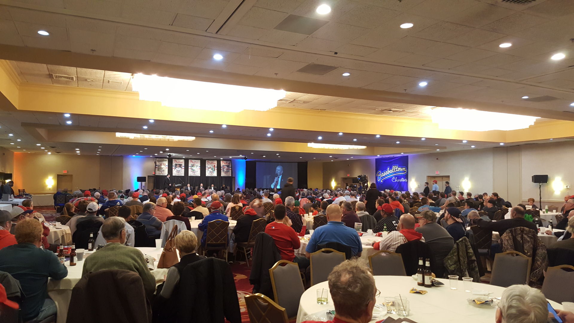 01-21-20 Baseballtown Caravan at Crowne Plaza crowd 2.jpg